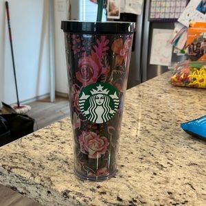 Starbucks flower cup venti size